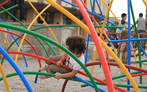 Ngắm sân chơi trẻ em có thiết kế độc đáo